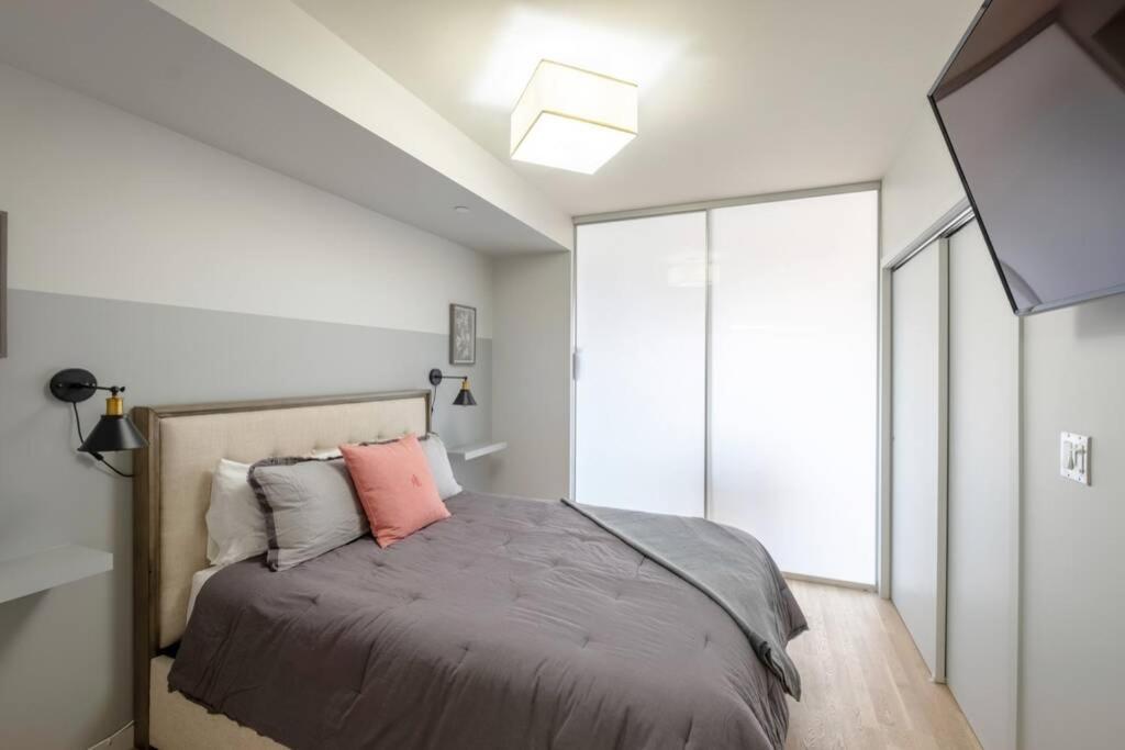 Clean 3Rd Floor 1 Bedroom Apt In Old Town China Town Victoria Luaran gambar